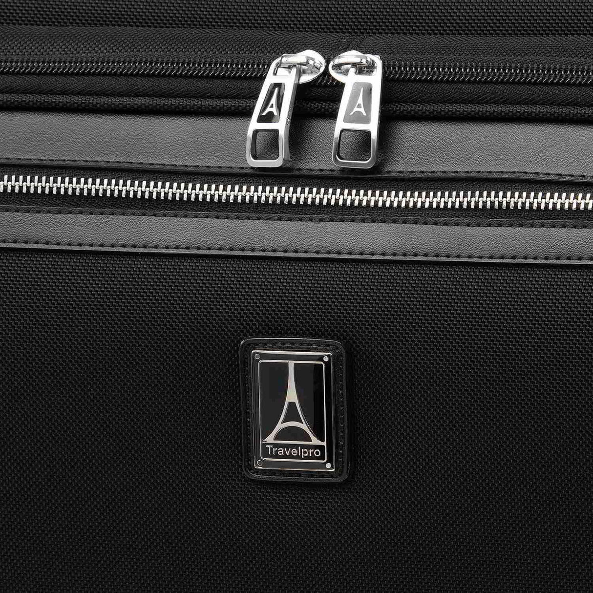 Portatrajes con ruedas y equipaje de mano Platinum Elite Collection de Travelpro